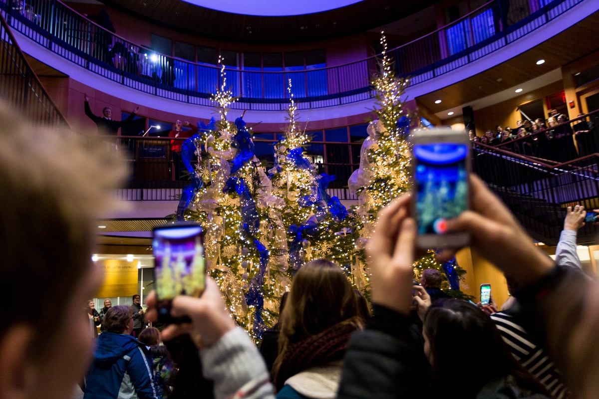 The first annual Christmas tree lighting in the Hemmingson Center took place on Tuesday, Dec. 1, 2015. (Photo by Ryan Sullivan)